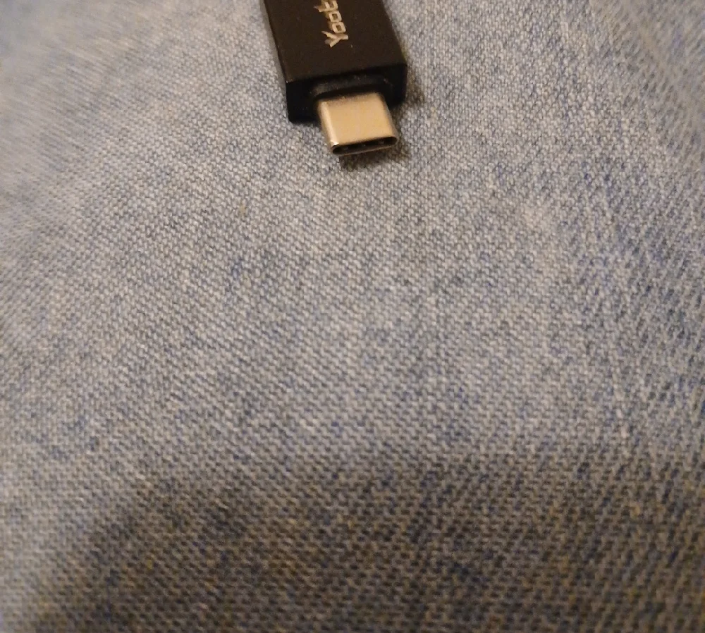 Yootech Black USB Adapter